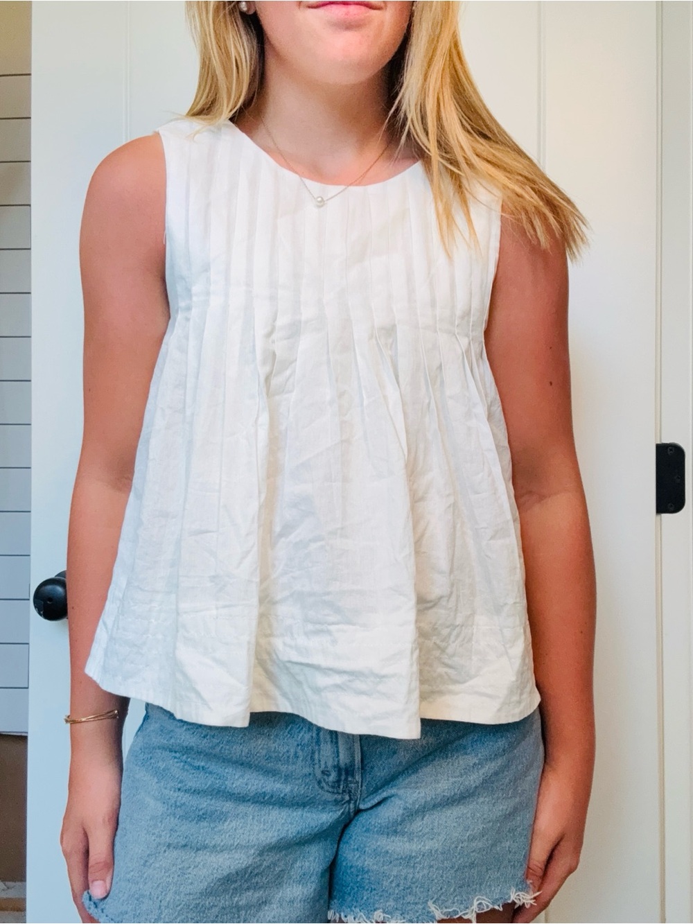 Sleeveless White Pleated Summer Top